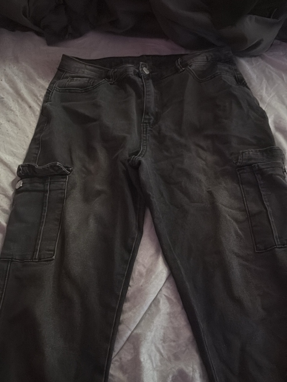 SHEIN Black Womens Black Cargo Pants with Side Flap Pockets